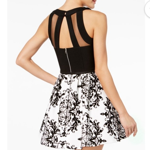 Black & White Party Dress - Picture 11 of 13